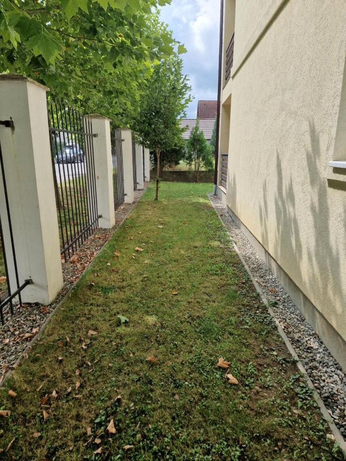 דירות Rîşnov Apartament Luxury Irina מראה חיצוני תמונה