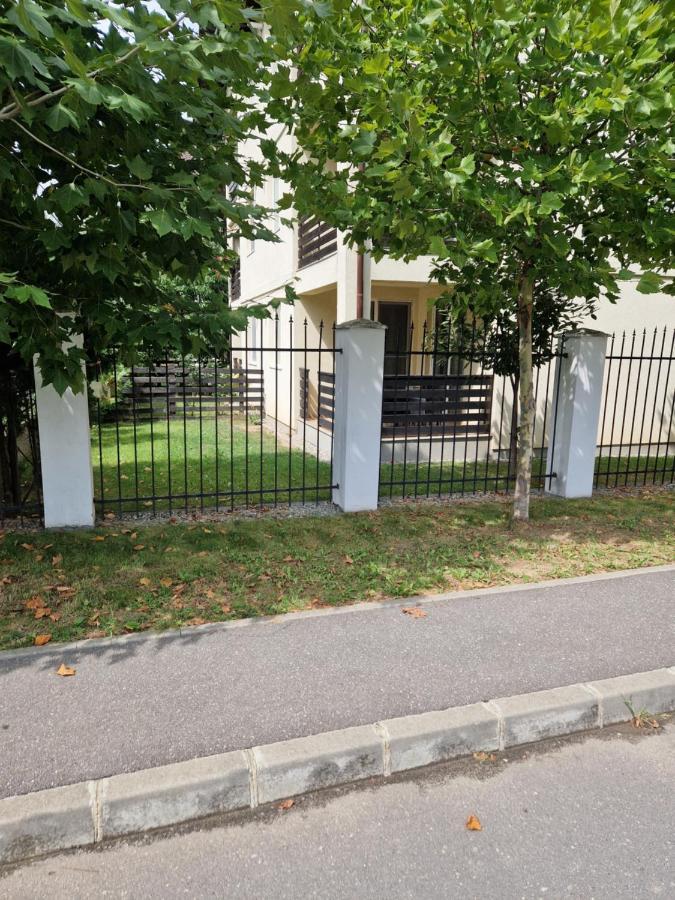דירות Rîşnov Apartament Luxury Irina מראה חיצוני תמונה